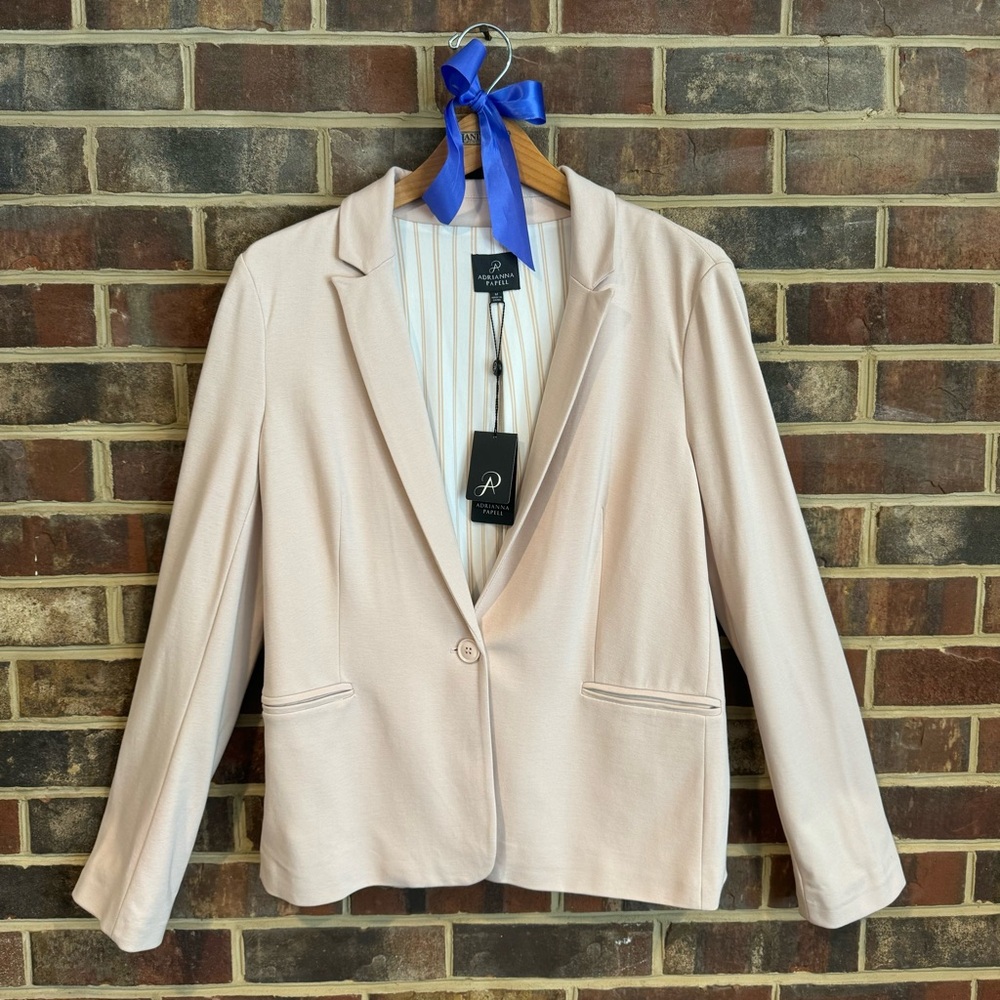 NWT Adrianna Papell Blush Blazer